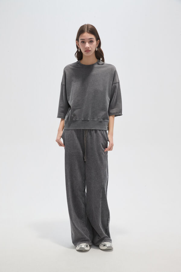 BUZO DIMBA GRIS OSCURO image number null