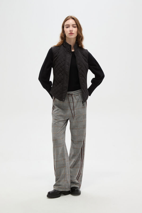 CHALECO POZZI NEGRO image number null