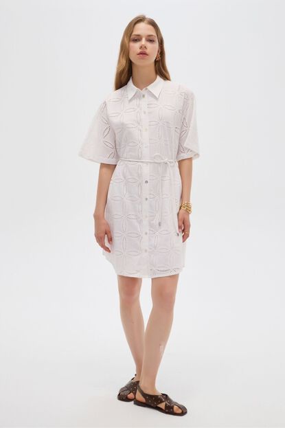 VESTIDO KOLAE 70809 BLANCO image number null