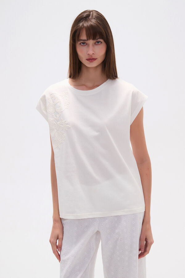 REMERA EMINA GUSTO 1 image number null