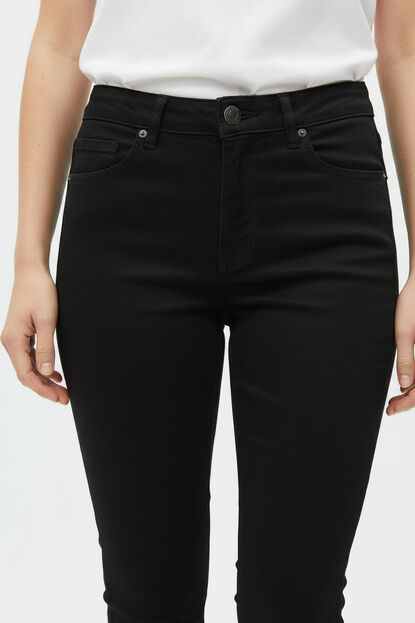 PANTALON SABINA 70607 NEGRO image number null