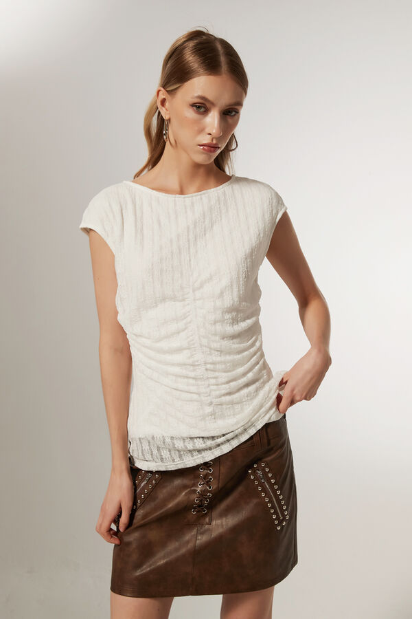 TOPS FARCA MARFIL  / OFF WHITE image number null