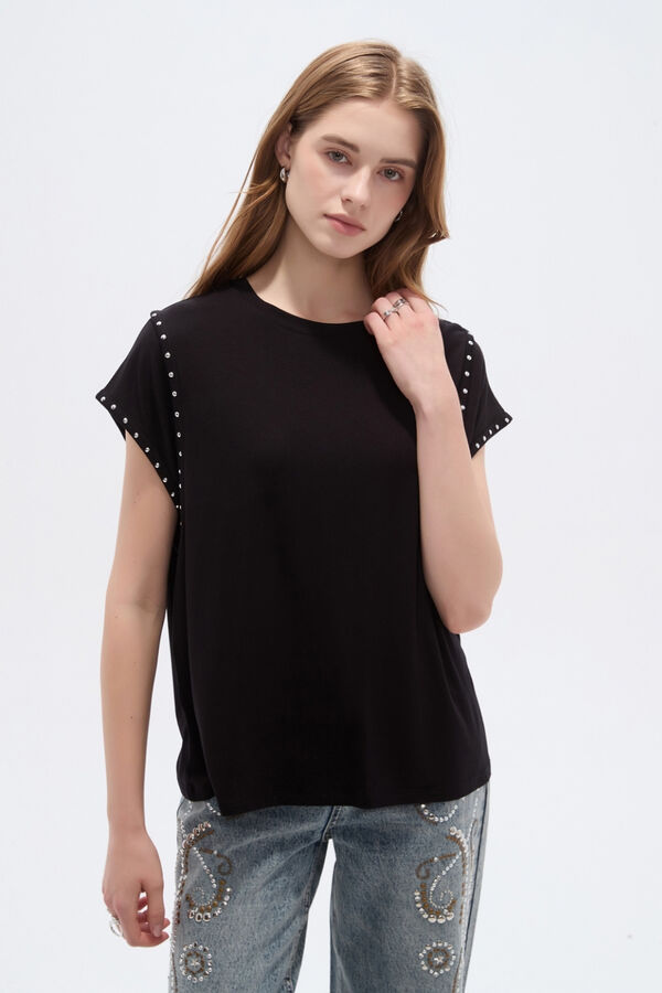 REMERA UMEA 70809 NEGRO image number null