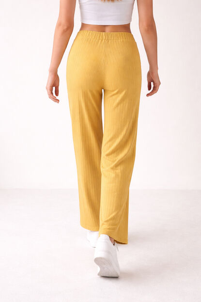 PANTALON PRIEGO CAMEL image number null
