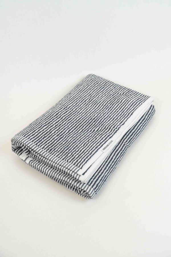 Toalla Ba&ntilde;o STRIPES, 500g. GUSTO 1 image number null