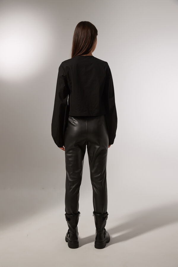 BLUSA JAYAL NEGRO image number null