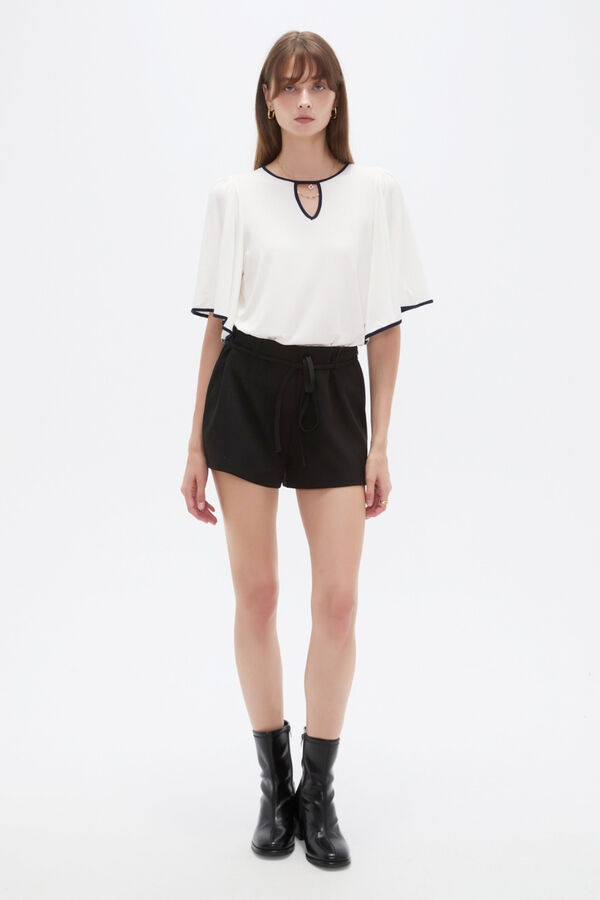 SHORT MILAE 70809 NEGRO image number null