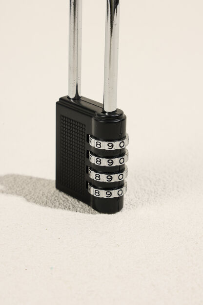 Accesorios Candado NEGRO image number null