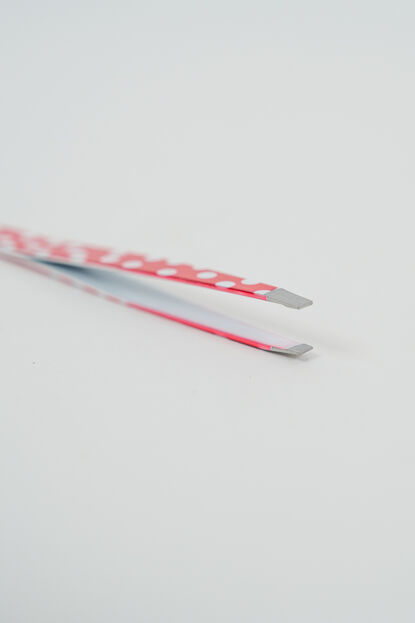 Pinza De Cejas BATI GUSTO 1 image number null