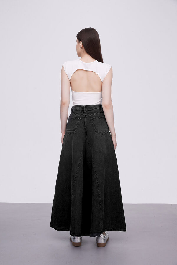 PANTALON BIENNE NEGRO image number null