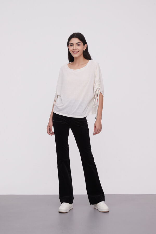 REMERA LAVINE BEIGE CLARO image number null