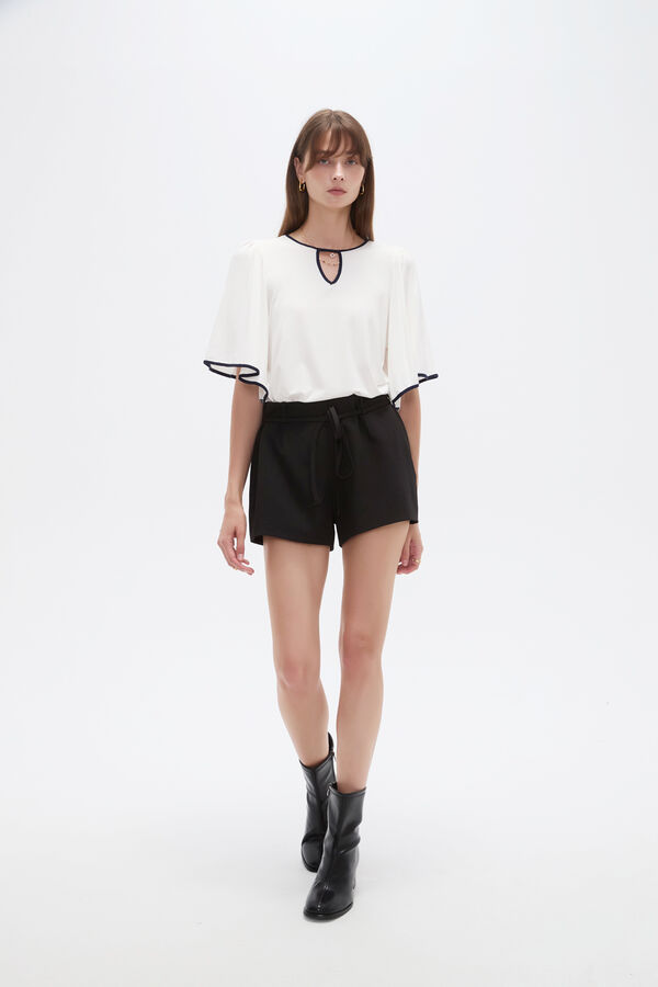 SHORT MILAE 70809 NEGRO image number null