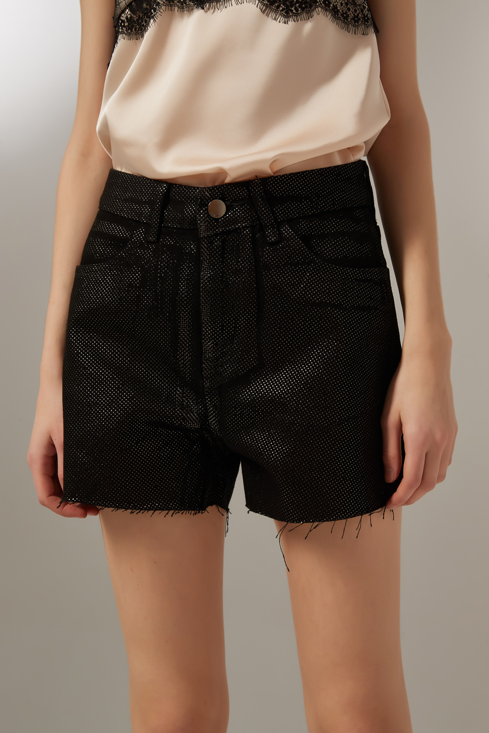 SHORT SPARKLY NEGRO