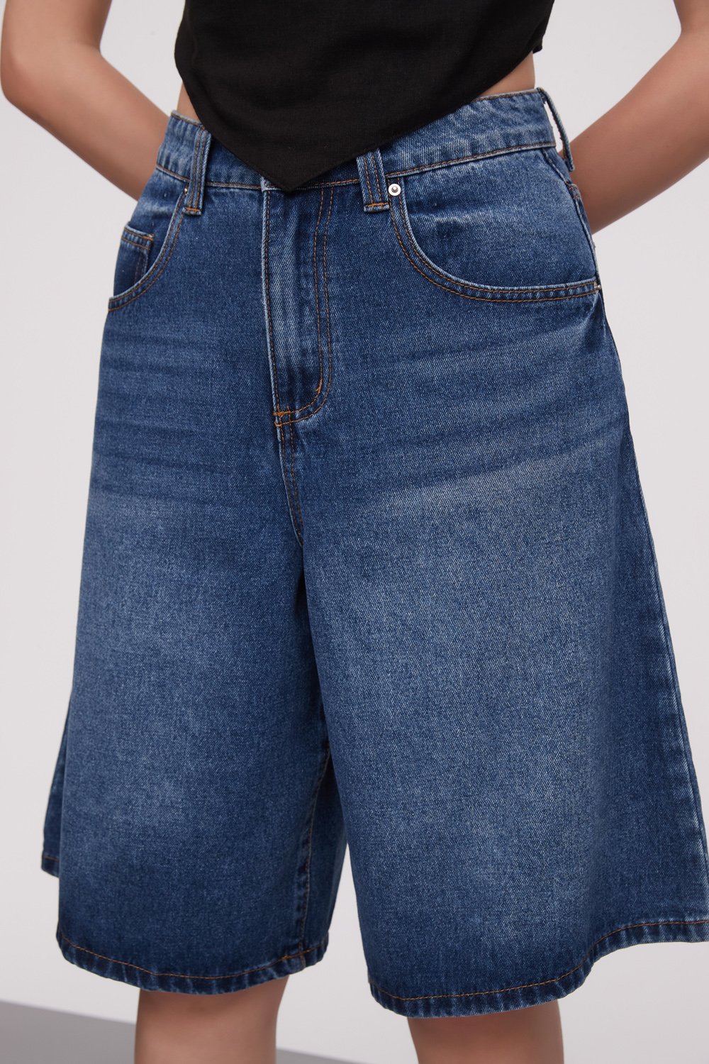 BERMUDA JARU AZUL INDIGO