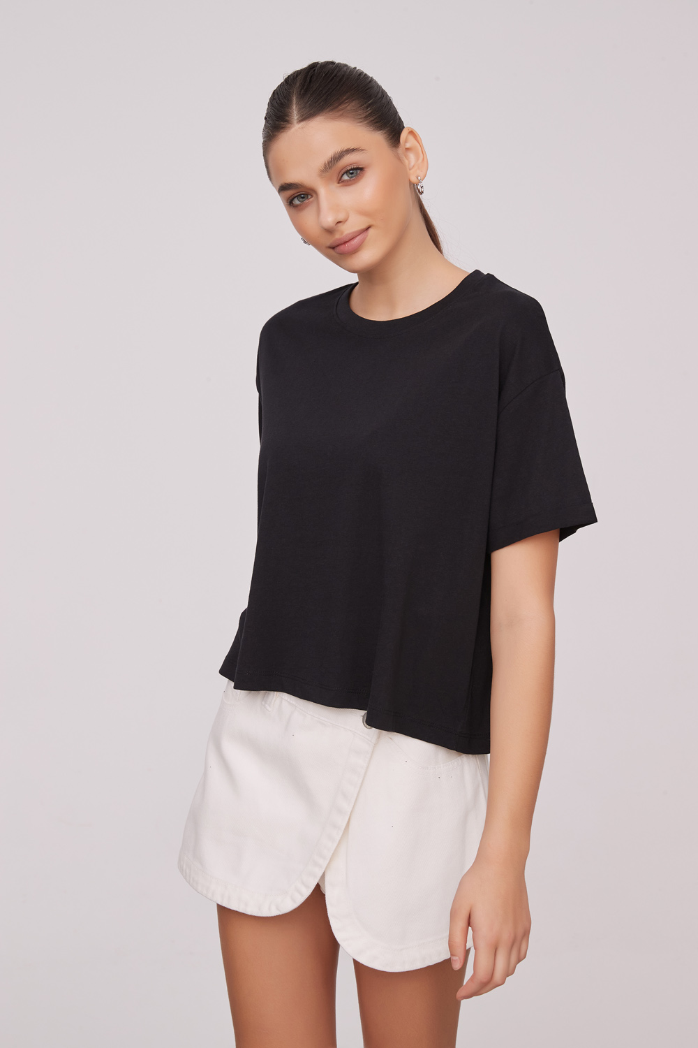 REMERA ENASS NEGRO
